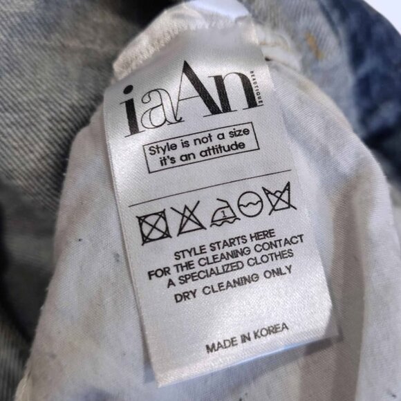 Korea Fashion- Side Slit Cut Loose Fit Jean ( Waist 32") - Picture 8 of 9